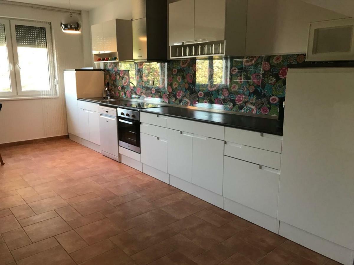 Diamond House Apartment Hajduszoboszlo Bagian luar foto